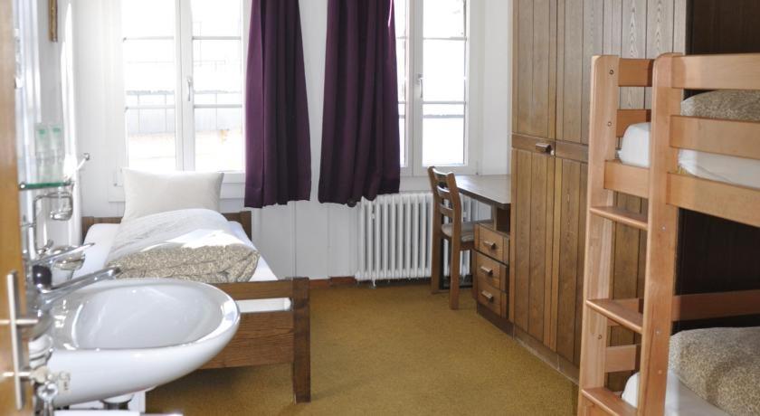 Hostel Engelberg "Mein Trail Hostel" Bagian luar foto